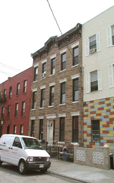 113 DIKEMAN ST in Brooklyn, NY - Foto de edificio - Building Photo