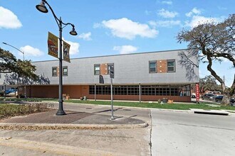 612 W Texas Ave-Unit -228 in Baytown, TX - Building Photo - Building Photo