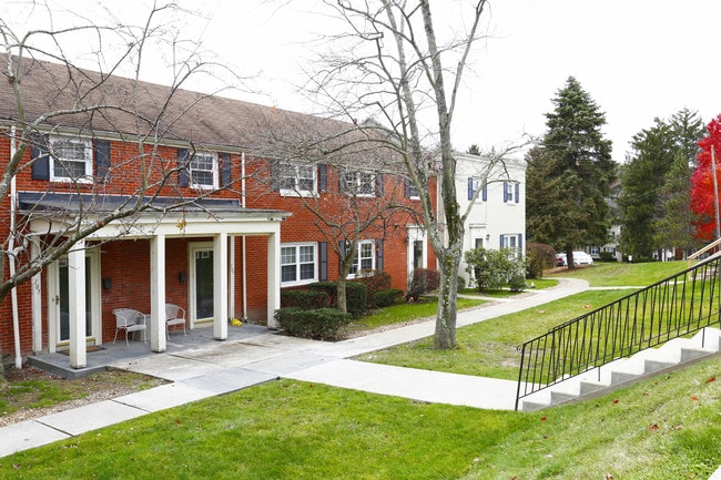 Rossview Heights Townhomes