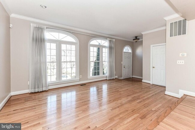 property at 2702 Pembsly Dr