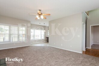 721 Summey Farm Dr in Dallas, NC - Building Photo - Building Photo