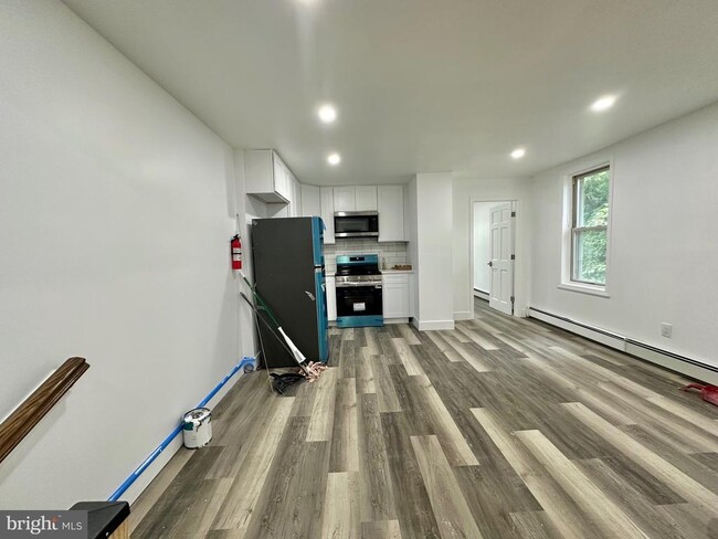 104 New Rose St in Trenton, NJ - Building Photo - Building Photo