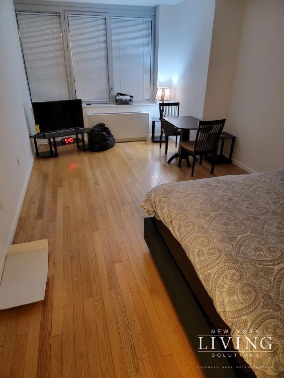 property at 4540 Center Blvd