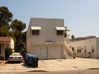 1242 N Sycamore Ave in Los Angeles, CA - Foto de edificio - Building Photo