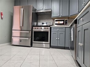 1021 E 85th St in Brooklyn, NY - Building Photo - Building Photo