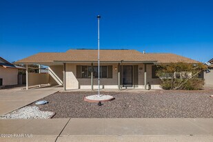 11014 W Cheryl Dr in Sun City, AZ - Building Photo
