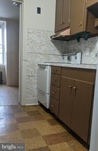 138 Cumberland St, Unit 7 in Lebanon, PA - Building Photo - Building Photo