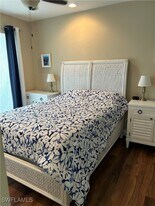 8756 Bellano Ct in Naples, FL - Building Photo