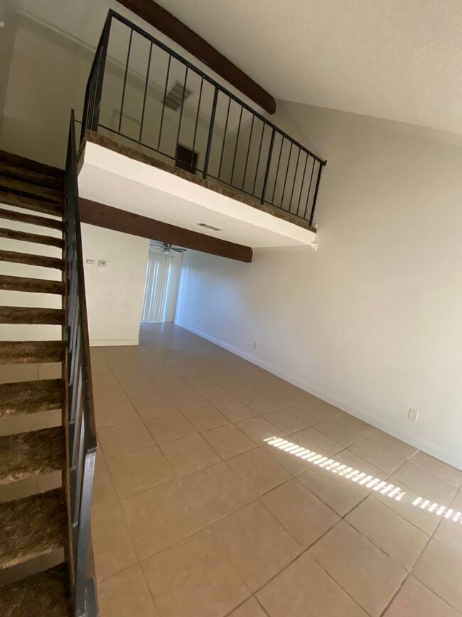property at 944 Greenfield Ave