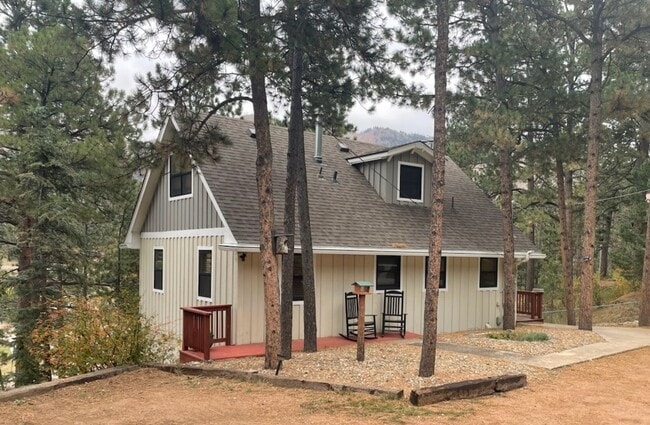 property at 5825 Uneda Rd