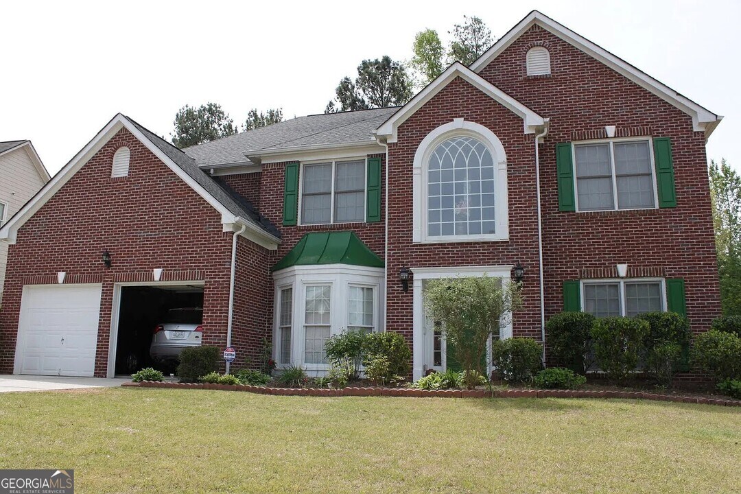 1095 Downyshire Dr in Lawrenceville, GA - Building Photo