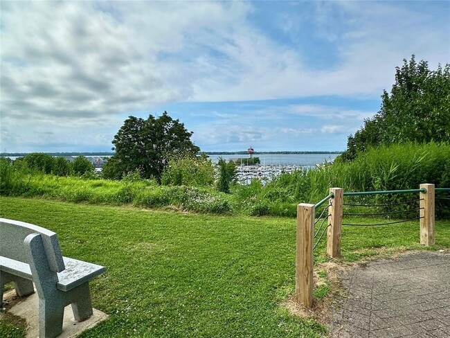 808 W 2nd St, Unit One in Erie, PA - Building Photo - Building Photo