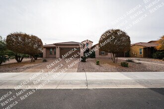 3375 E Balsam Dr in Chandler, AZ - Foto de edificio - Building Photo
