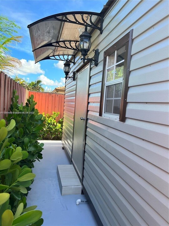 11334 SW 244th Terrace in Homestead, FL - Building Photo