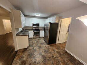 1309 Jared Ray Dr in Clarksville, TN - Building Photo - Building Photo