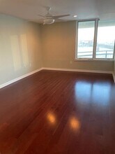 600 Harbor Blvd in Weehawken, NJ - Building Photo - Building Photo