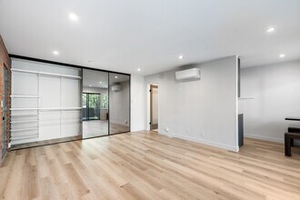 Hollywood Biltmore in Hollywood, CA - Foto de edificio - Building Photo