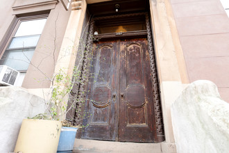 561 Henry St in Brooklyn, NY - Building Photo - Building Photo