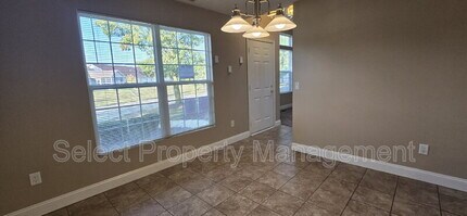 5438 Thornbriar Ln in Fort Wayne, IN - Building Photo - Building Photo