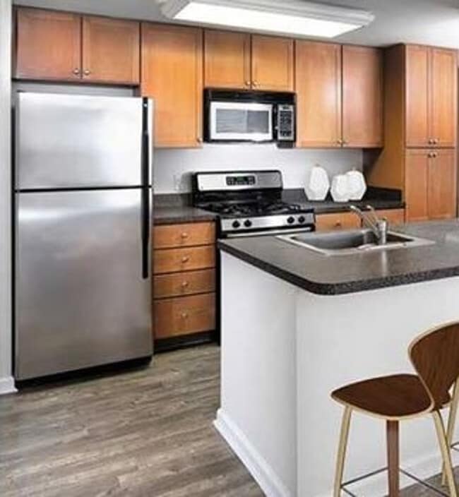 1299 Corporate Dr in Westbury, NY - Building Photo - Building Photo