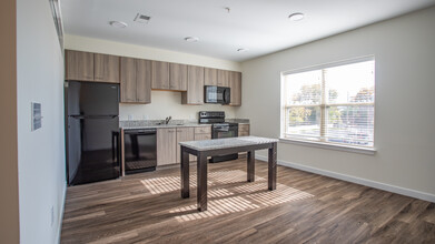 The Concord Northside in Richmond, VA - Building Photo - Interior Photo