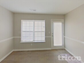 1392 Zered Pl NW in Concord, NC - Foto de edificio - Building Photo