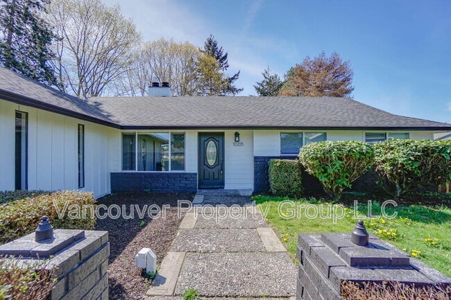 property at 10205 NE 27th Cir