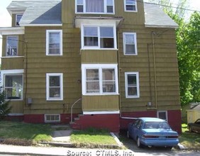 34 Farnham Ave in Torrington, CT - Building Photo - Building Photo