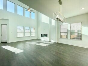 16643 Chadwell Dr in Frisco, TX - Building Photo - Building Photo