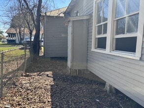 423 Sampson St in Lafayette, LA - Building Photo - Building Photo