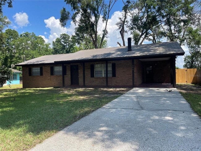 406 Vining St in Plant City, FL - Building Photo - Building Photo
