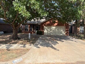 406 Huron Ave in Lubbock, TX - Building Photo - Building Photo