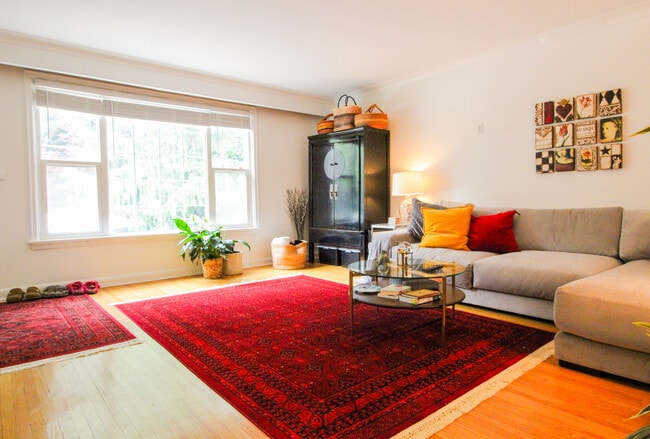 property at 11 Love Cres