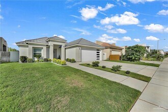 37 Providence Ave in McAllen, TX - Building Photo - Building Photo