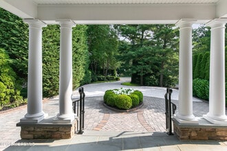 619 Beacon Blvd in Sea Girt, NJ - Foto de edificio - Building Photo