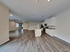 144 Chapelcrest Ln in Holly Springs, GA - Building Photo - Building Photo