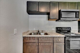 1061 57th St in Birmingham, AL - Building Photo - Building Photo