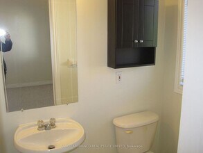 52 Jellicoe Av in Toronto, ON - Building Photo - Building Photo