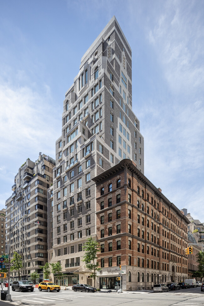 1228 Madison Ave in New York, NY - Building Photo - Building Photo