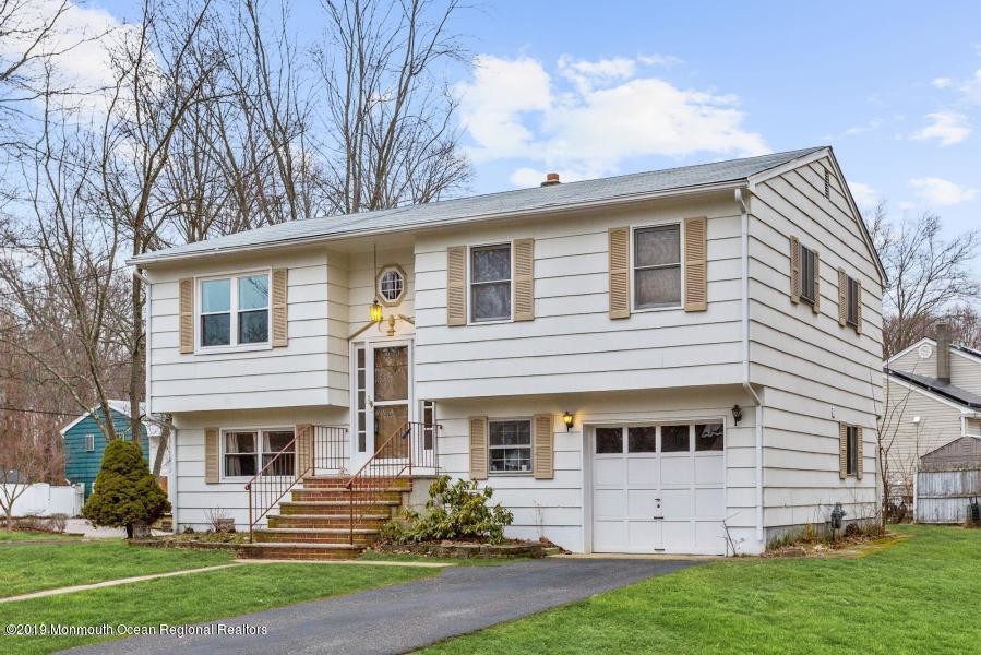 5 Joel Rd in Ocean Township, NJ - Building Photo