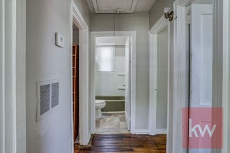 2025 Sherwood Rd in Kingsport, TN - Building Photo - Building Photo