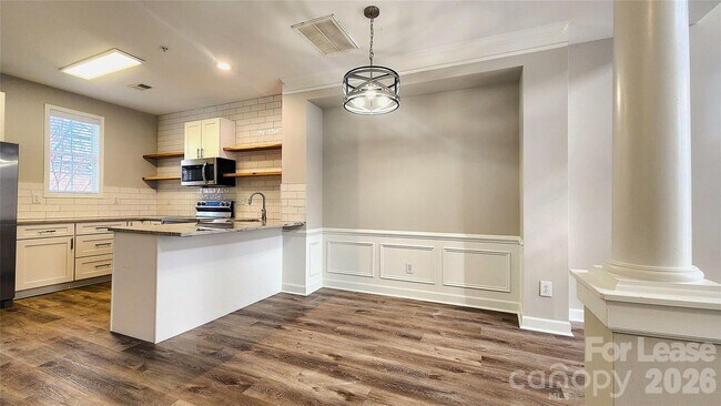 144 Marketplace Ave in Mooresville, NC - Building Photo - Building Photo