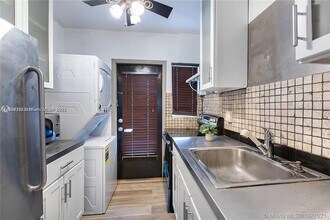 641 Española Wy-Unit -9 in Miami Beach, FL - Building Photo - Building Photo