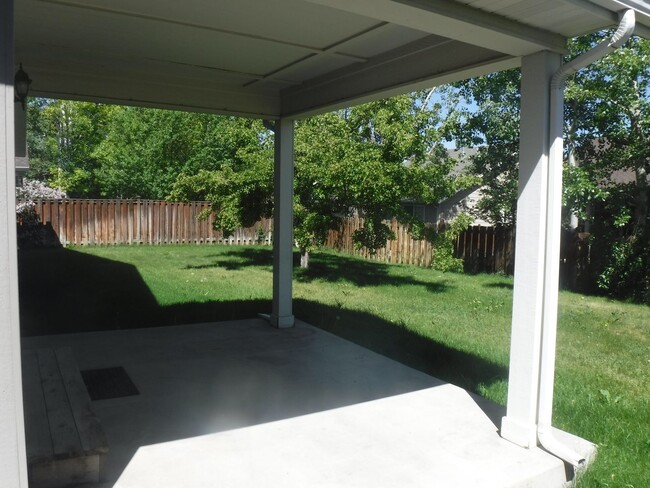 property at 2713 Annie St