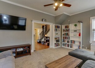 1108 E Pembroke Ave in Hampton, VA - Building Photo - Building Photo