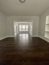 916 W 68th St in Chicago, IL - Building Photo - Building Photo