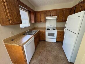 4205 Wrangler Dr in Wichita Falls, TX - Building Photo - Building Photo