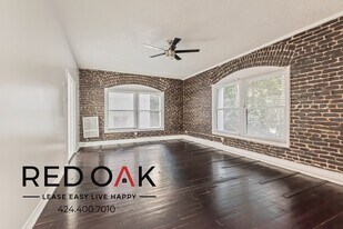 854 S Oxford Ave, Unit 404 in Los Angeles, CA - Building Photo