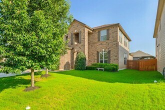 5908 Pescia St in Round Rock, TX - Building Photo - Building Photo
