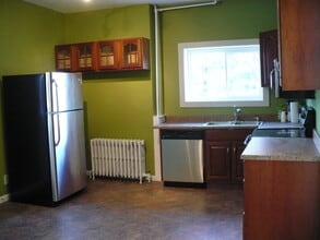343 Watervliet Shaker Rd, Unit 343 1st in Watervliet, NY - Building Photo - Building Photo